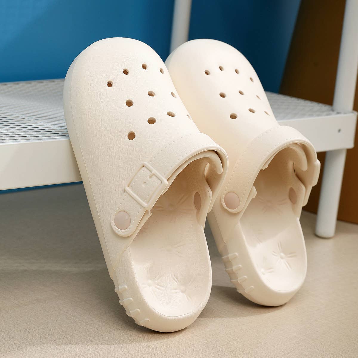 OUTDOOR CASUAL NON SLIP HOLE SANDALS_CWSHS0643