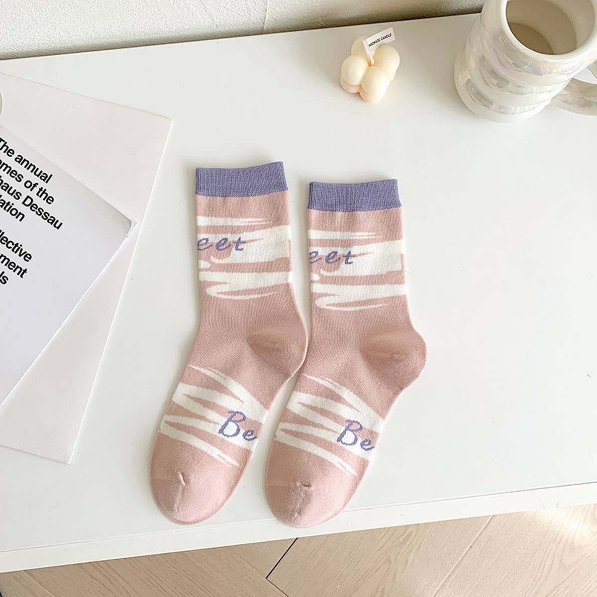 CUTE CARTOON PATTERN PURE COTTON MID CALF SOCKS_CWMS0539