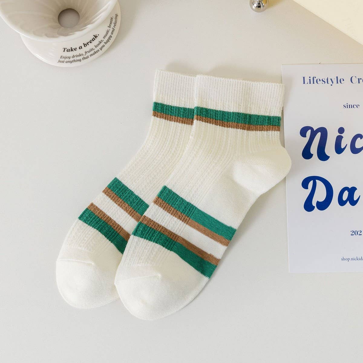 STRIPED EMBROIDERED BUNNY SOCKS FOR WOMEN_CWMS2026