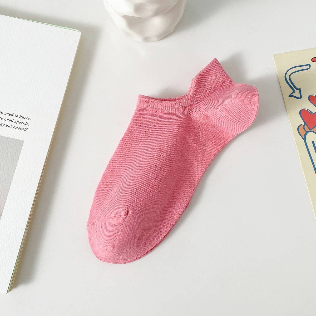 SOLID COLOR SIMPLE INVISIBLE SOCKS FOR WOMEN_CWMS2018