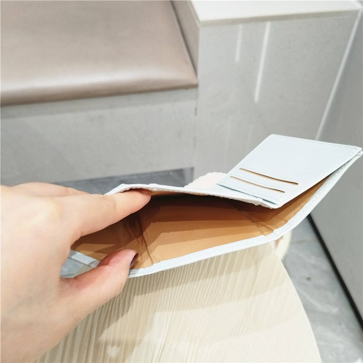 CARTOON CUTE RABBIT MINI SHORT WALLET_CWAB2557