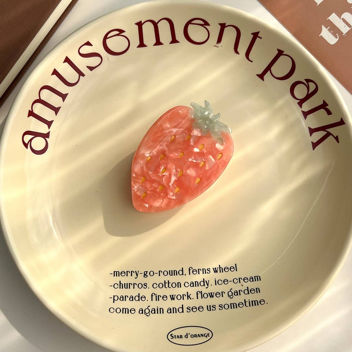 Pink Strawberry Acetate Claw Clip ??Sweet & Cute_CWAHA5838