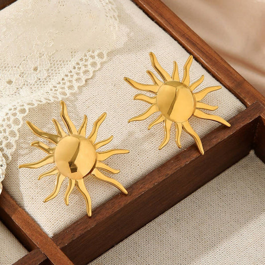 VINTAGE METAL SUN 18K GOLD STAINLESS STEEL EARRINGS