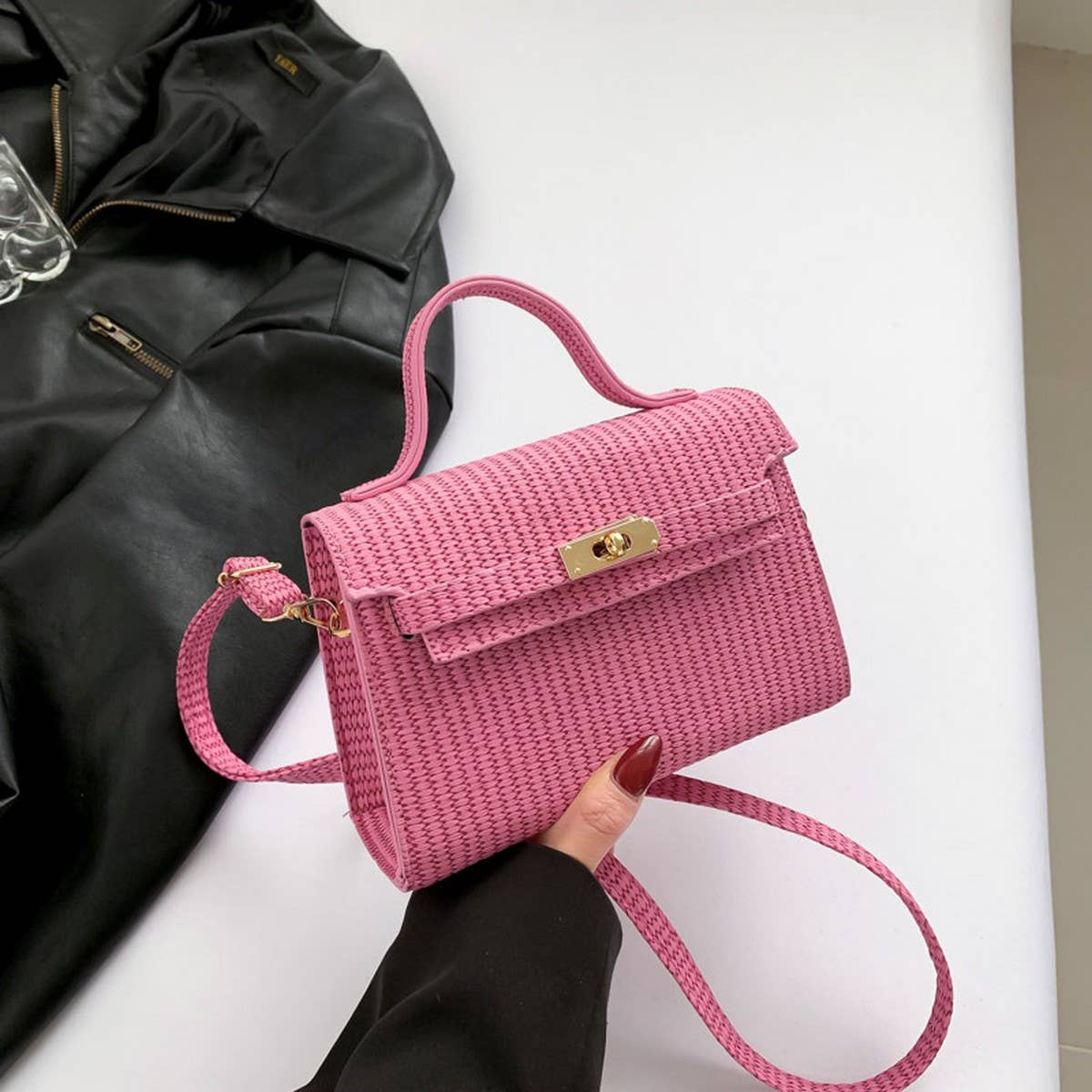 NICHE FASHION RETRO MESSENGER BAG_CWAB3295