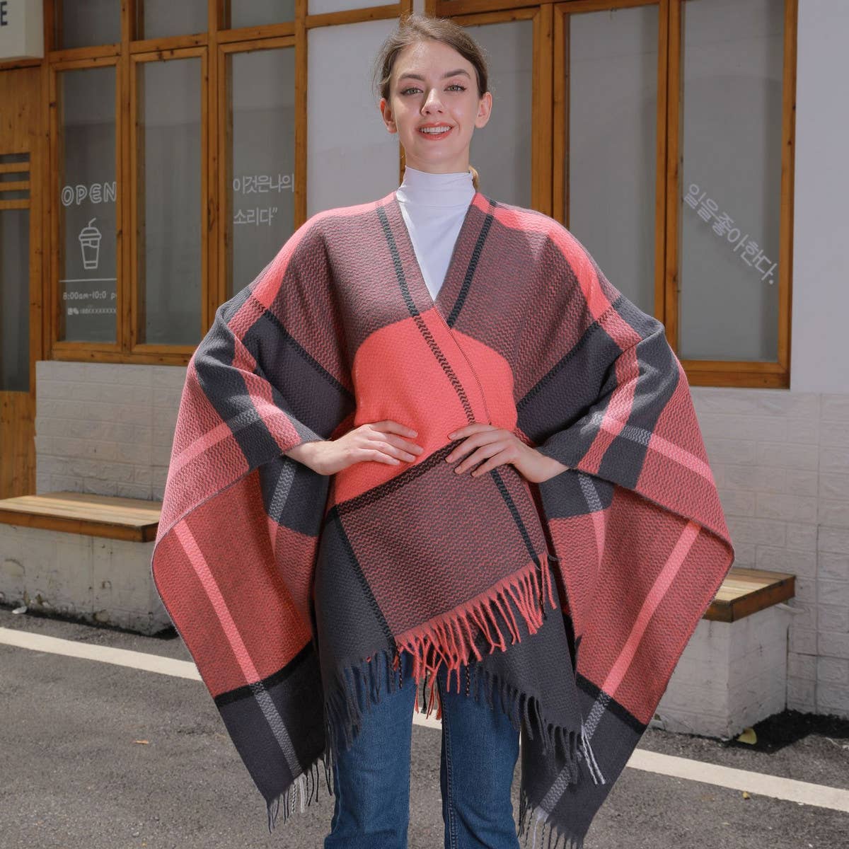 WOMEN THICKENED TASSEL PINSTRIPE SHAWL CAPE