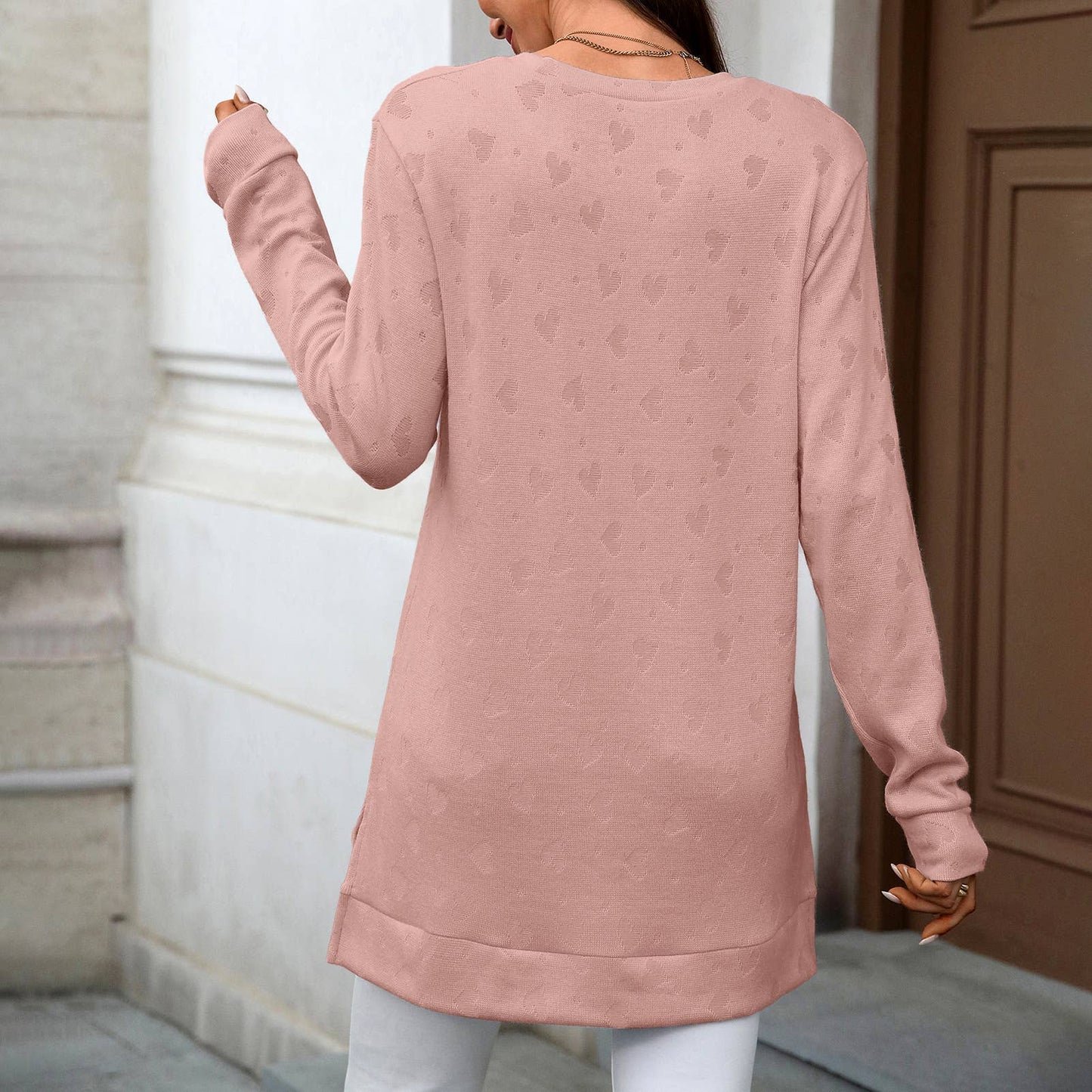 Solid-color round-neck long-sleeved slit T-shirt