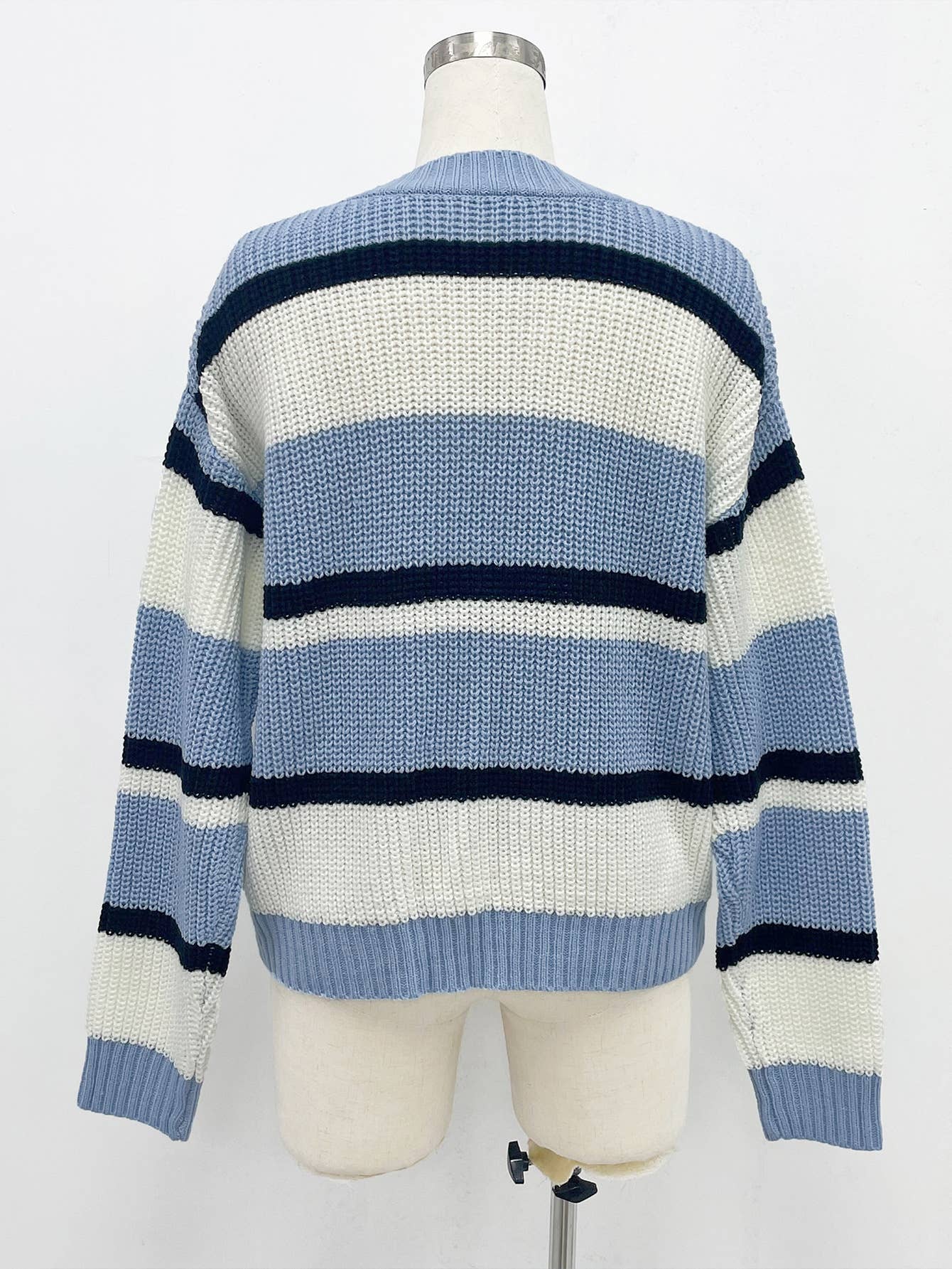 Striped V-neck loose knitted pullover sweater