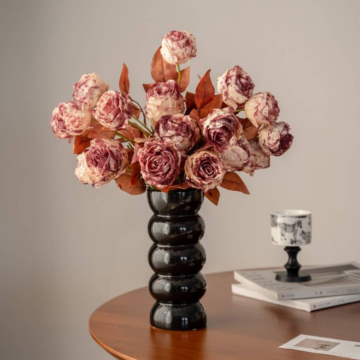 Ink-Styled Burnt Edge Rose Bouquet for Decor