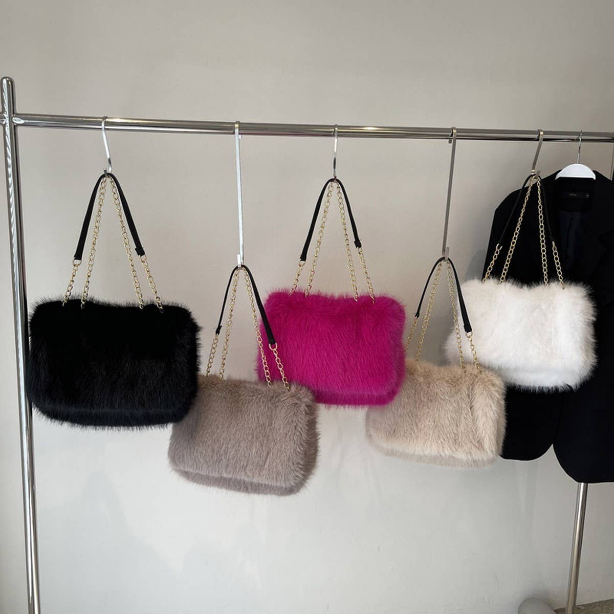 WINTER LEISURE SHOULDER BAG MESSENGER PLUSH BAG_CWAB4014