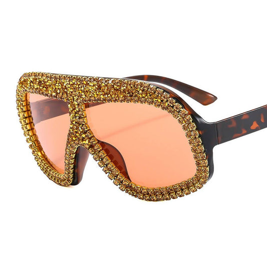 FASHIONABLE LARGE FRAME DIAMOND SUNGLASSES
