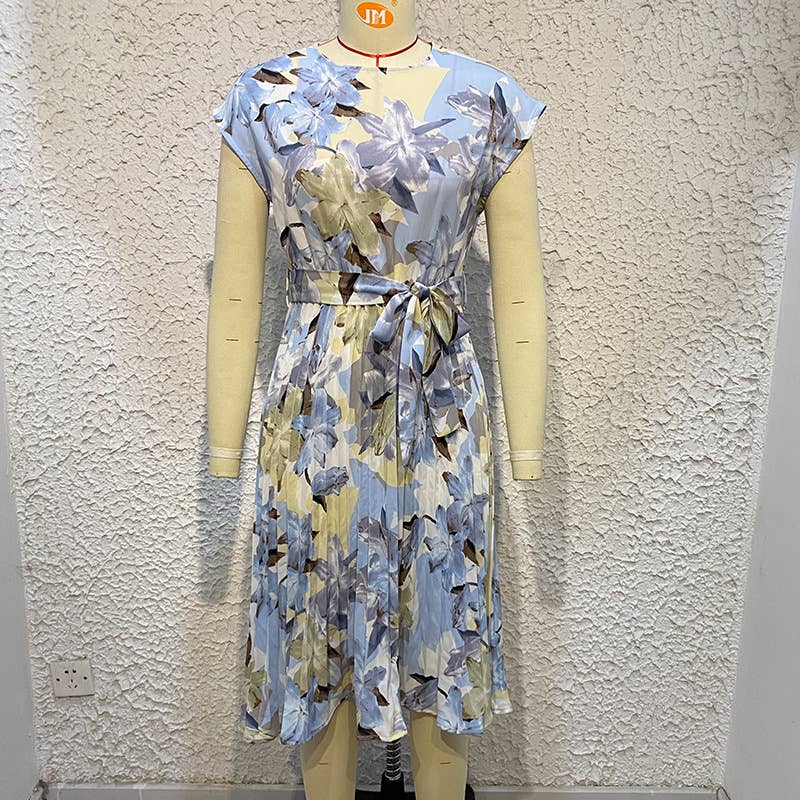 PRINTED CREW NECK LACE-UP PLEATED DRESS