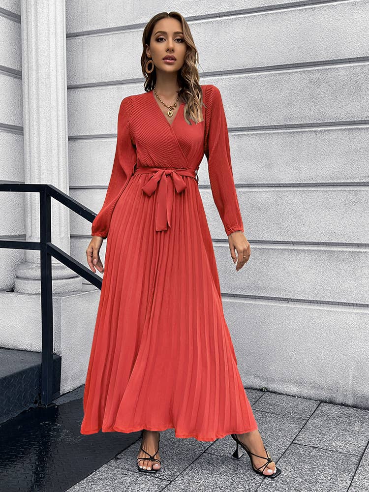 V-neck,long-sleeved,waist-cinching long dress