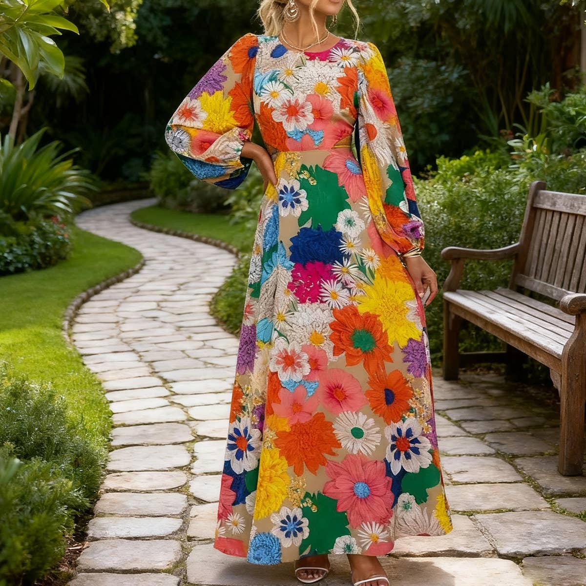 Round-neck lantern sleeve waist-cinching dress