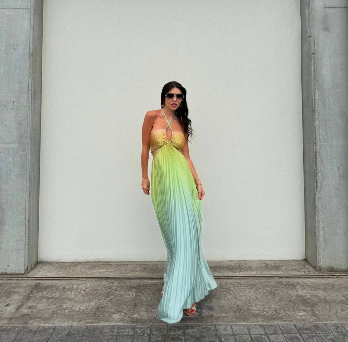 Gradient Halter Pleated Beach Vacation Dress