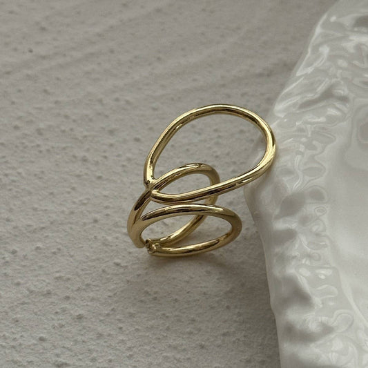 IRREGULAR HOLLOW WINDING IMITATION PEARL RING