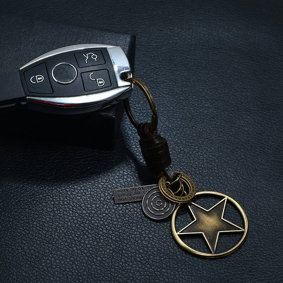 ALLOY FIVE-POINTED STAR GENUINE LEATHER KEYCHAIN_CWMM4783