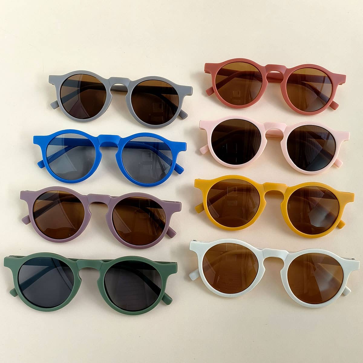 CANDY COLORED ROUND TRENDY SUNGLASSES_CWASG057