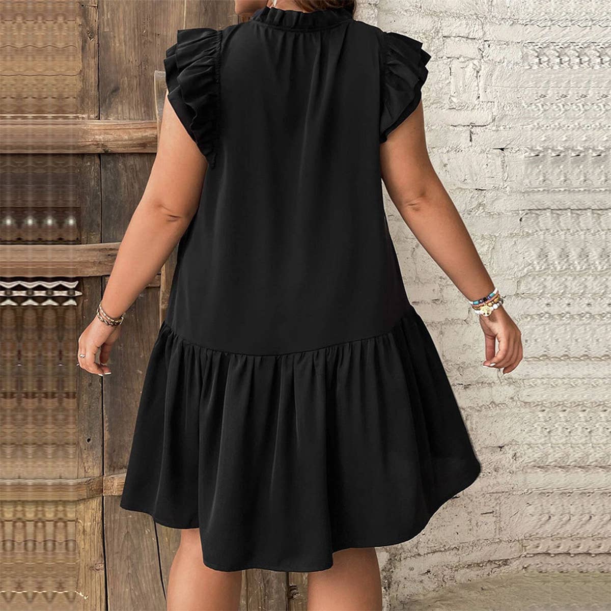 Chic Ruffle Neckline Tie Waist Vacation Dress