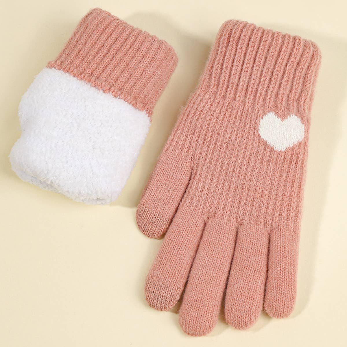 WOMEN HEART JACQUARD KNITTED GLOVES_CWAG0135