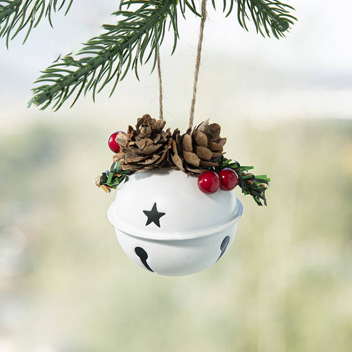 CWMM10373_CHRISTMAS GOLD RED BELL  NORDIC TREE DECOR