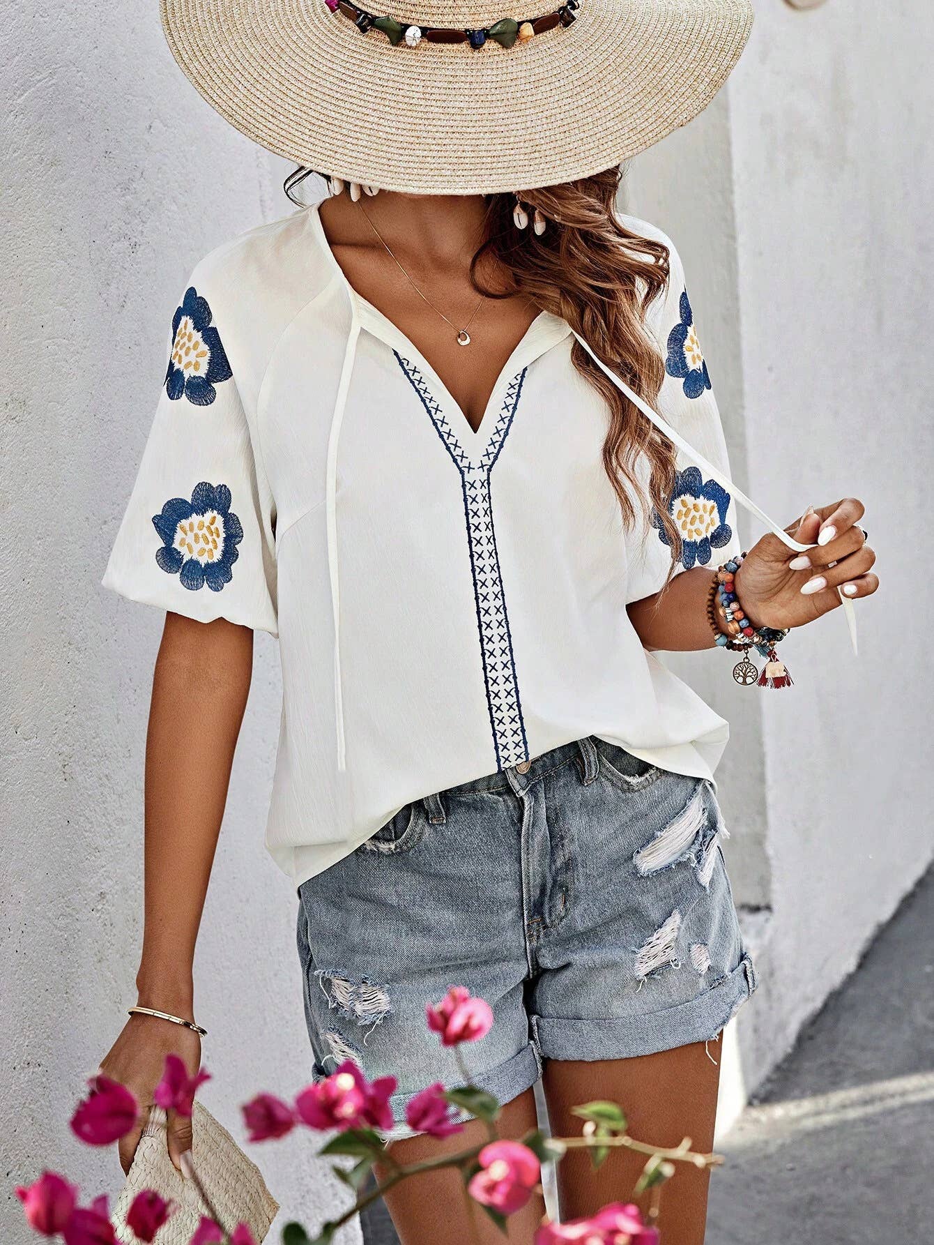 V-NECK SOLID COLOR LOOSE SHIRT