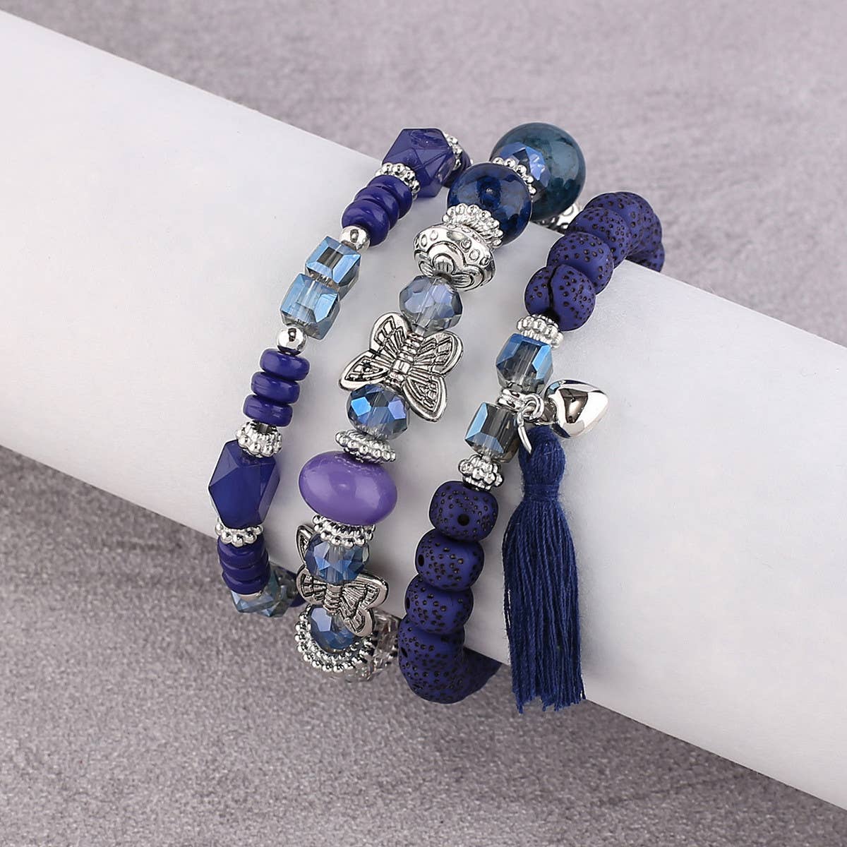 BUTTERFLY TASSEL PENDANT MULTI-LAYER BRACELET_CWAHA2476