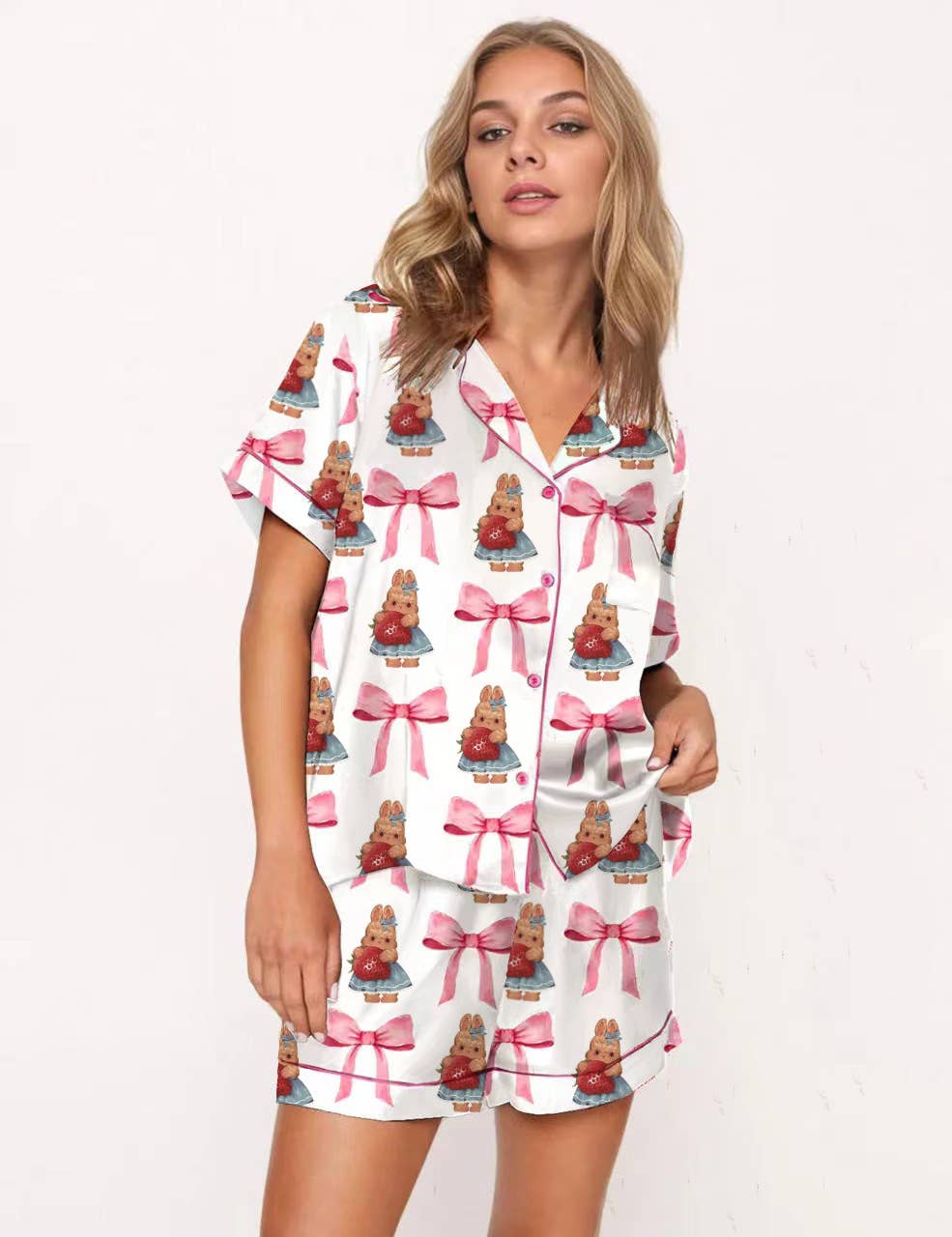 Short sleeve and short pants home wear suit