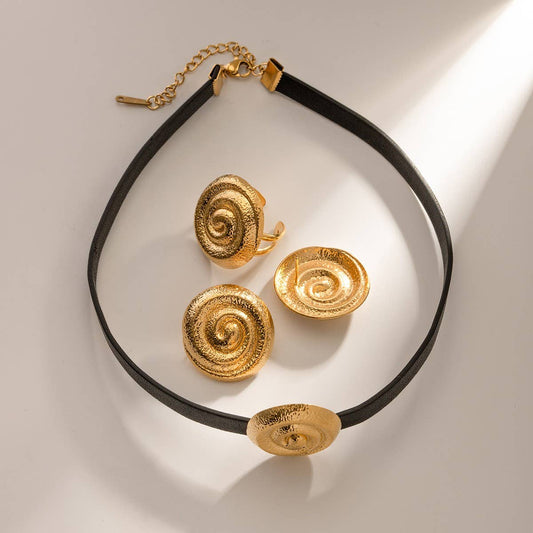 STYLISH HAMMERED SPIRAL HOOP THREE-PIECE SET_CWAJE1372