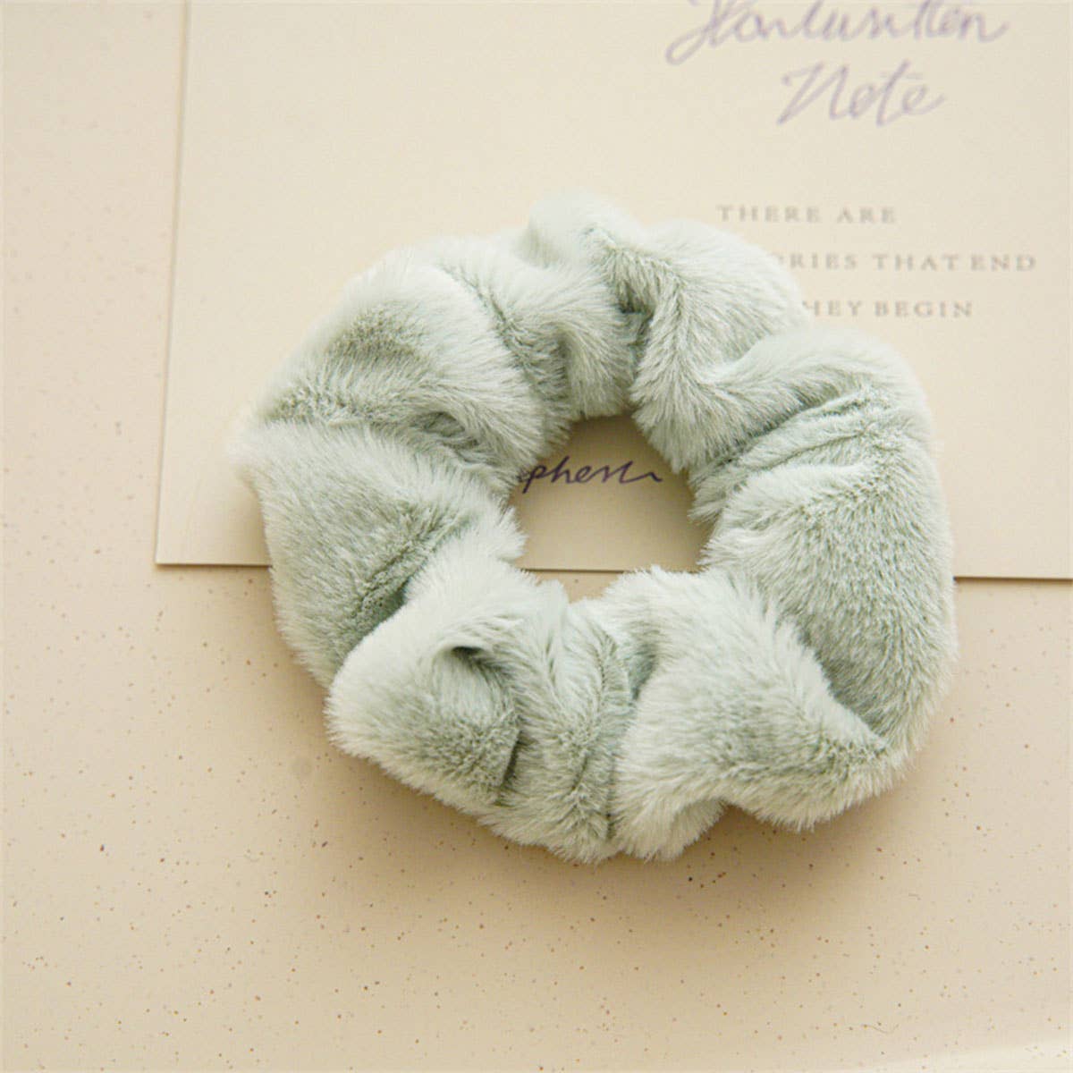 FUZZY HAIR SCRUNCHIES FOR WINTER_CWAHA0381