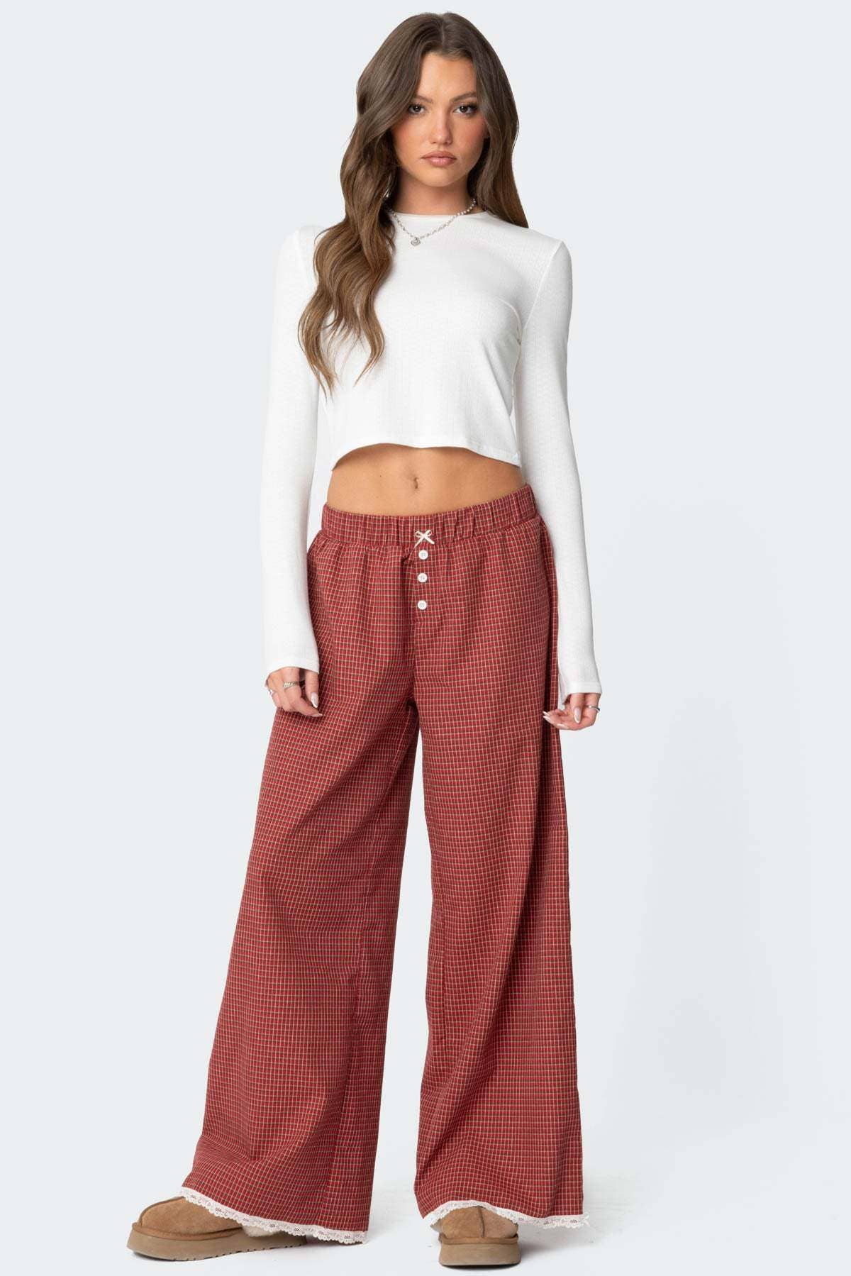 Straight-leg pants with country-style sub-print