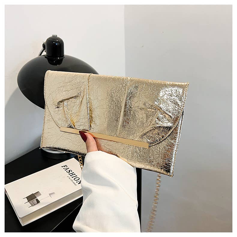 Fashionable pleated chain envelope bag