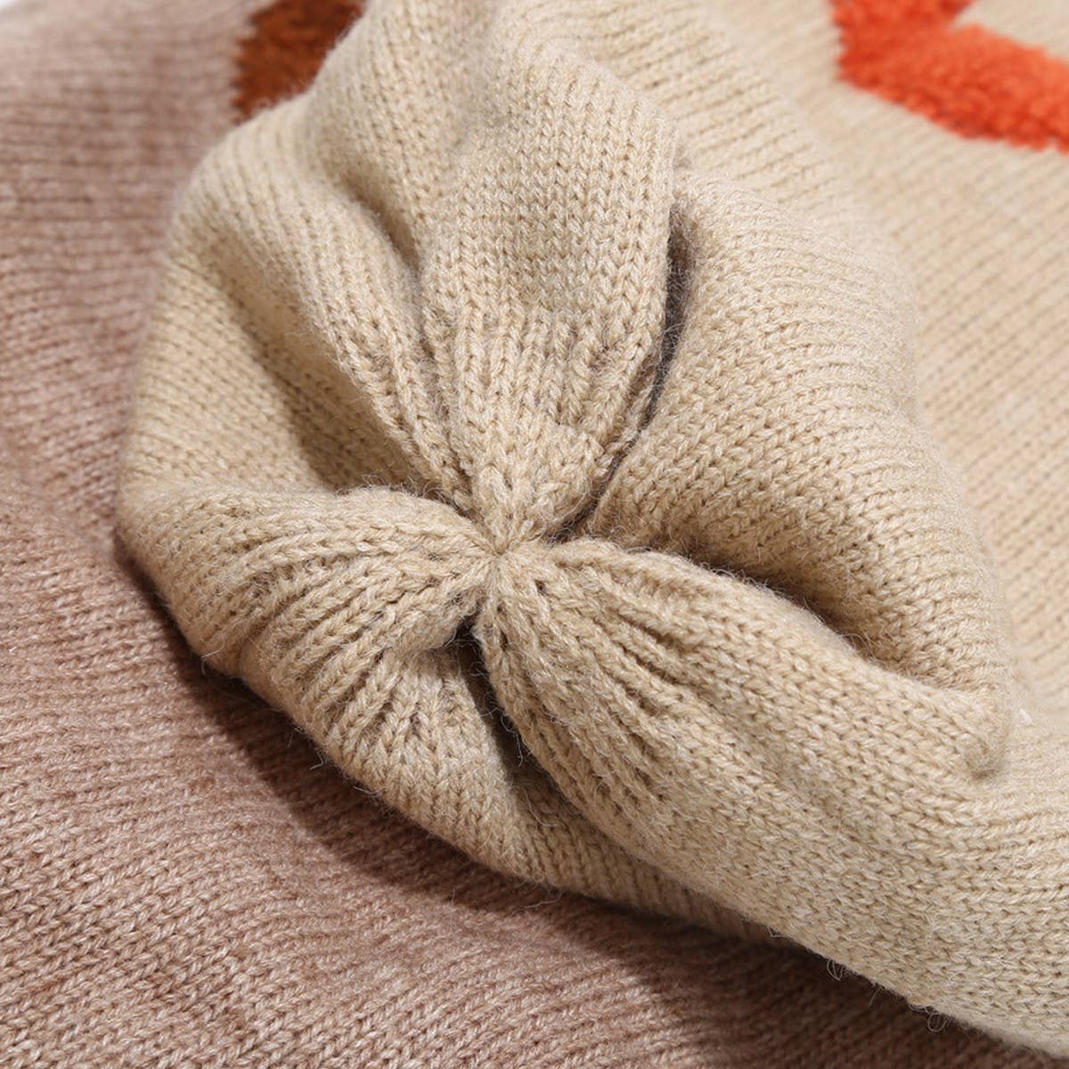 LARGE HEAD CIRCUMFERENCE C LETTERLOOSE KNITTED HAT_CWAH2075