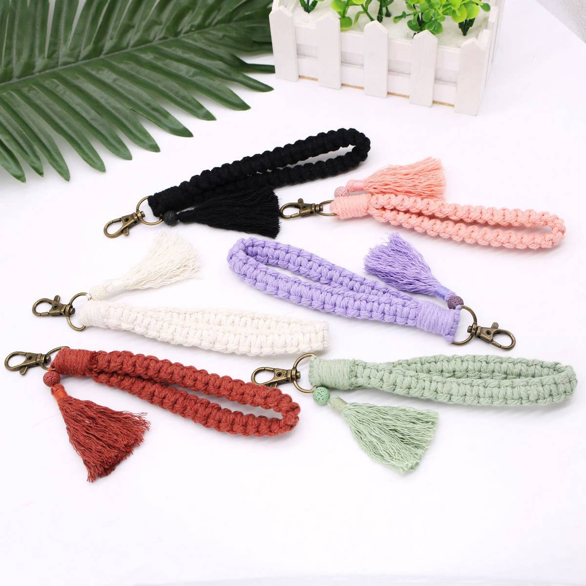 MOBILE PHONE HANGING TASSEL BRAIDED KEYCHAIN