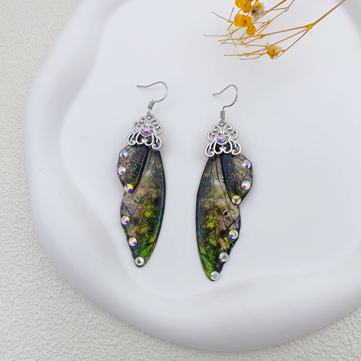 Elegant long earrings with cicada wing wings