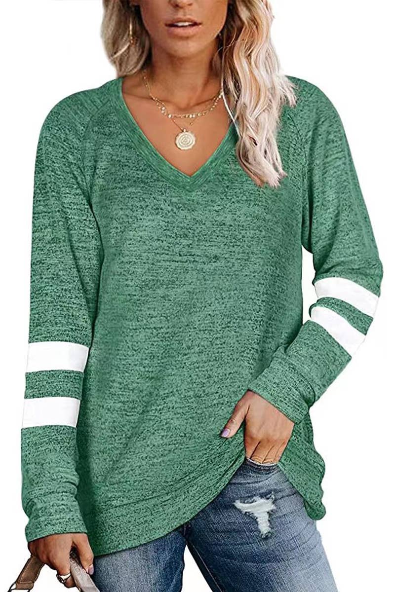 WOMEN OVERSIZED BOYFRIEND V NECK PULLOVER_CWTSTL0303