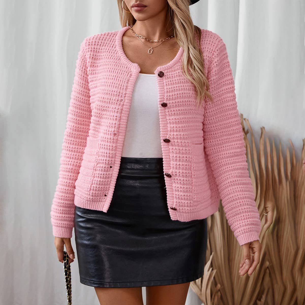 SINGLE-BREASTED CREW-NECK CARDIGAN