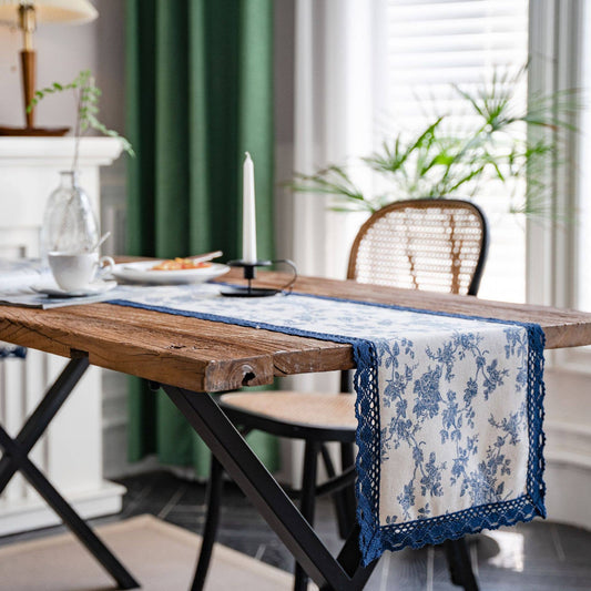 MULTI PATTERNED LACED DETAIL TABLE RUNNER