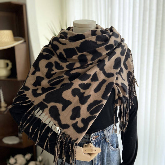 Double-Sided Leopard Print Scarf - Cozy Wrap