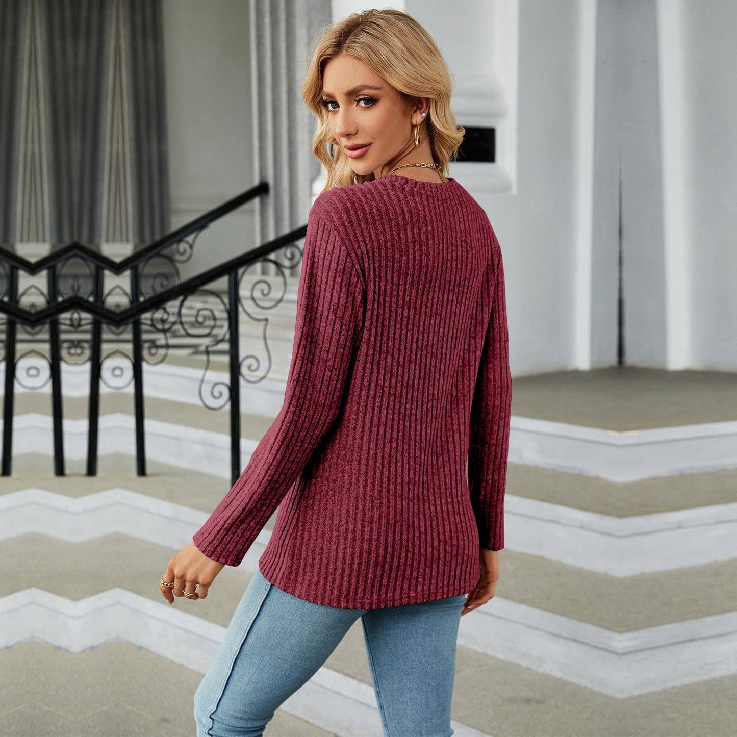 LONG SLEEVE CREW-NECK TULIP HEM KNIT BASE