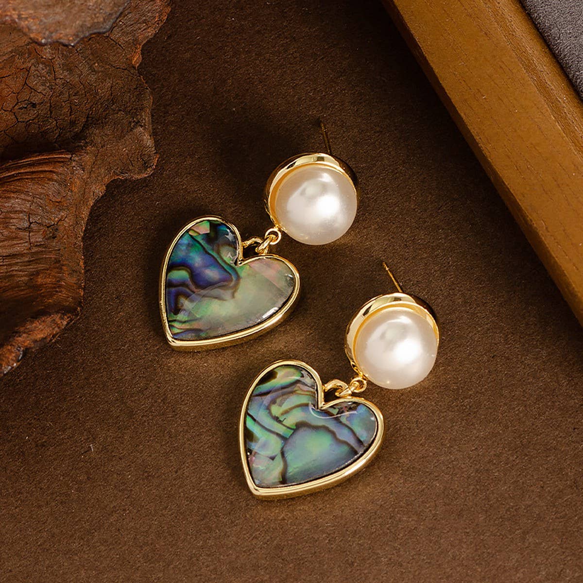 NATURAL ABALONE HEART HEART EARRINGS PEARL EARRINGS