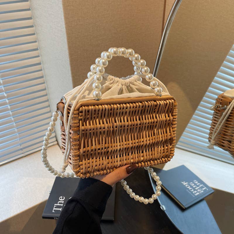 Fashionable perforated beach basket bag