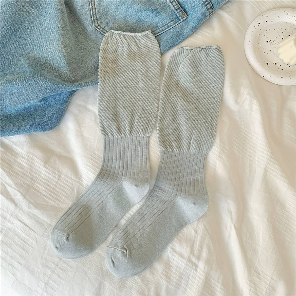 WOMEN BREATHABLE MESH MID-LENGTH COTTON SOCKS