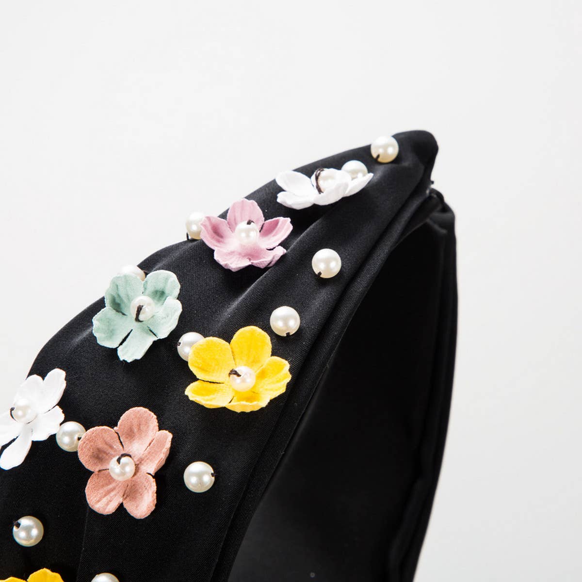 SOLID COLOR FLOWER PEARL KNOTTED HEADBAND_CWAHA1979