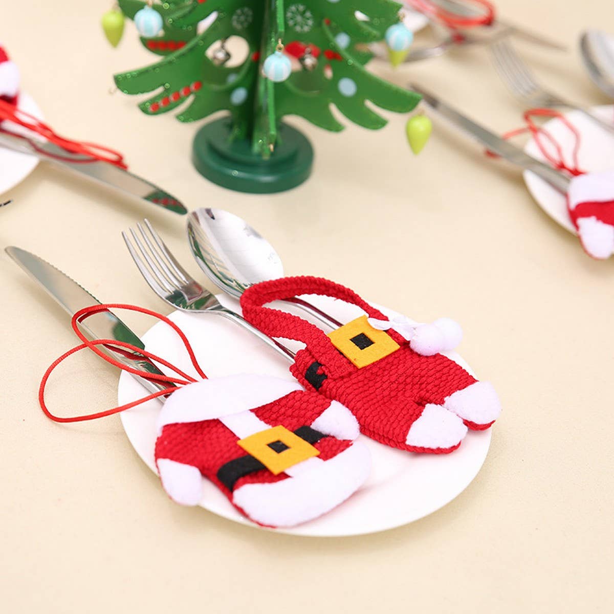 CWMM9717_CREATIVE HOME TABLEWARE SET ORNAMENTS