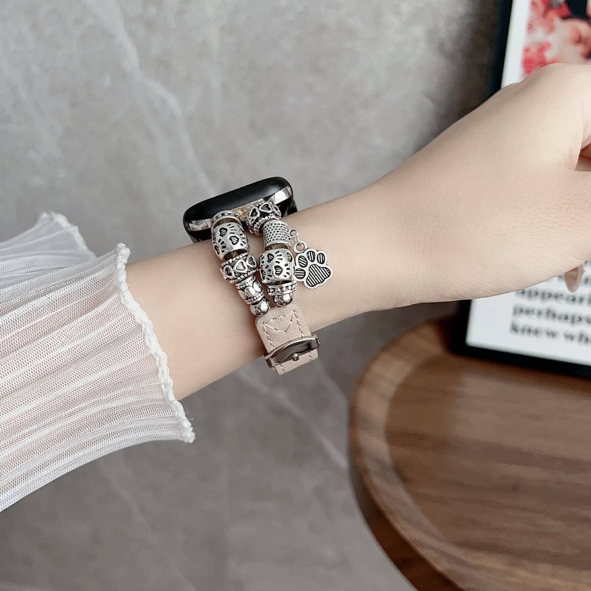 IWATCH9-1 SE DOG PAW ORNAMENT GENUINE LEATHER STRAP