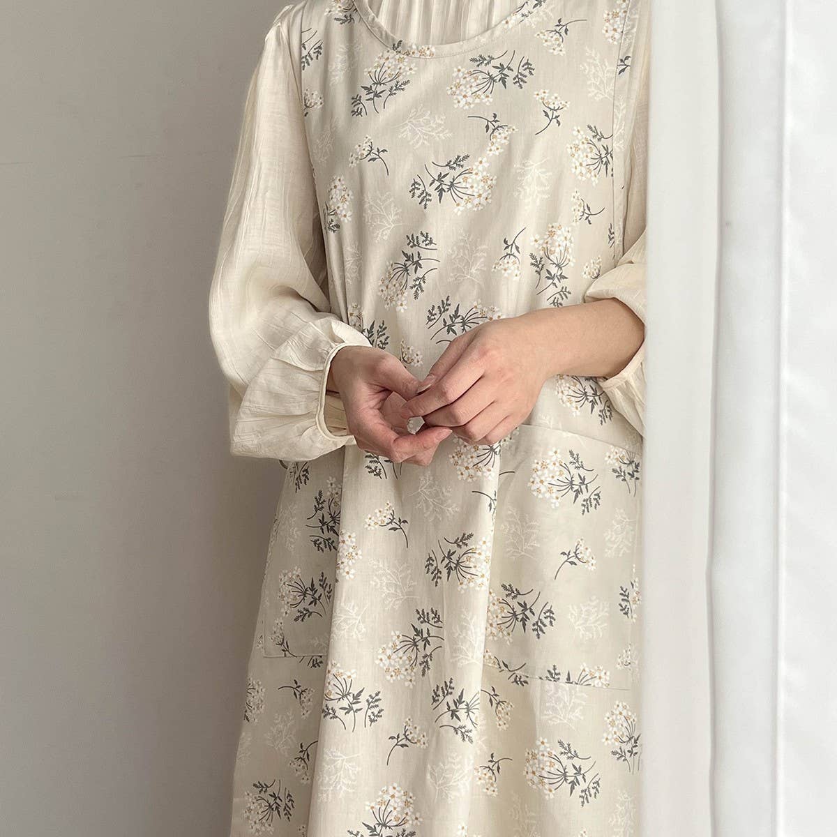 Waistband Cotton linen Aprons with pockets