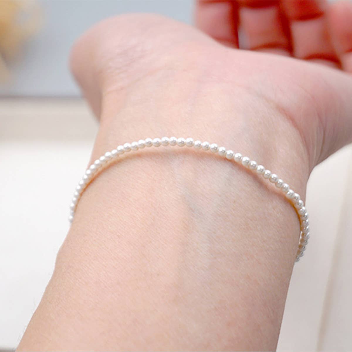 ROUND PEARL SIMPLE DESIGN FASHION BRACELET