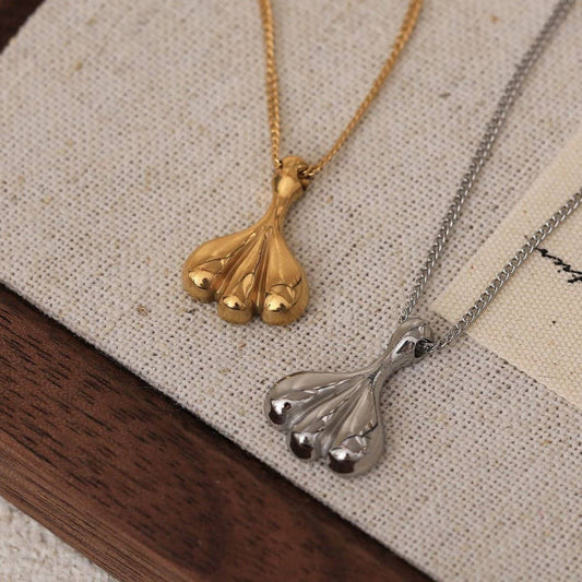 Small skirt fan-shaped teardrop necklace_CWMM5585