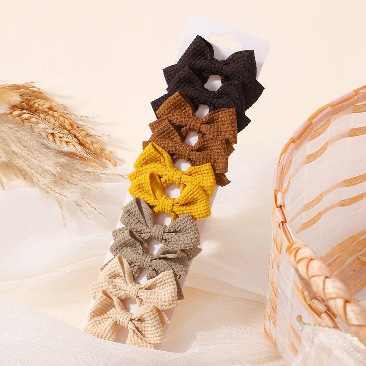 1.6" Handmade Fabric Bow Clips for Girls_CWAHA6756