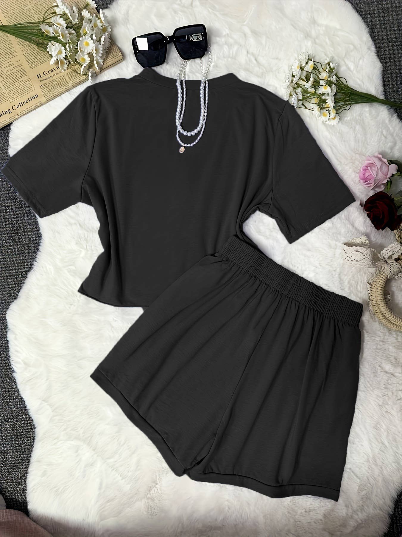 SHORT-SLEEVED, TIGHT-WAISTED AND SHORT PANTS SET_CWSTB00401